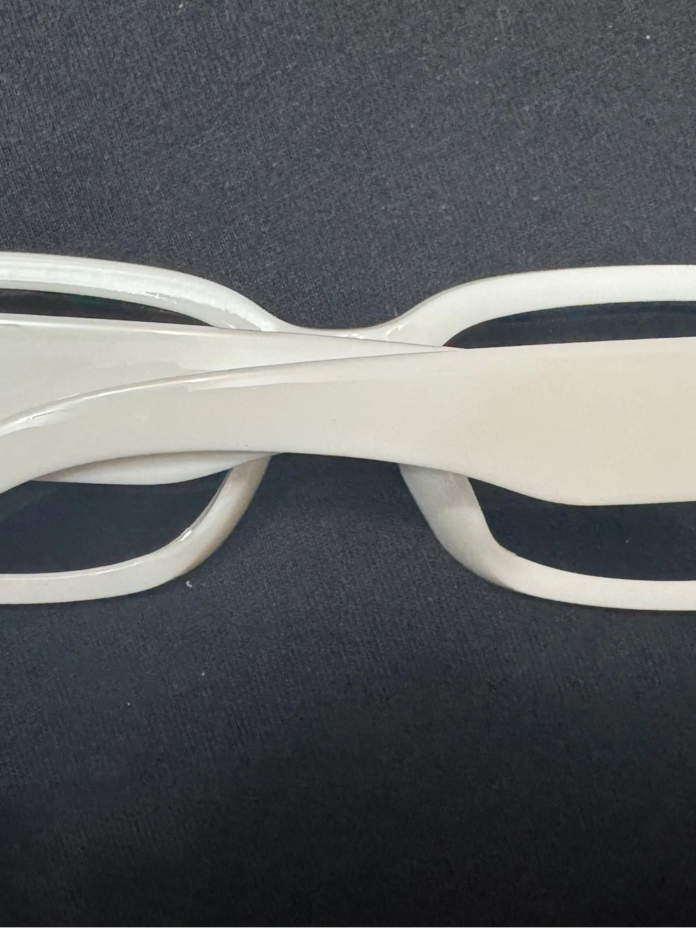 White Sunglasses Black -Tinted